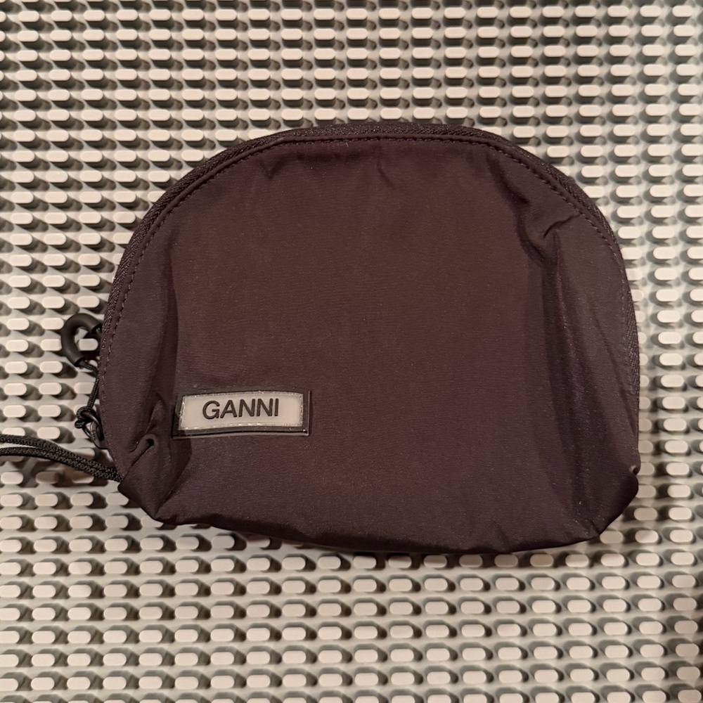 Ganni Black Small Toiletry Cosmetic Bag